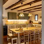 Chalet Masia Casa Rullo