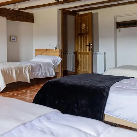Chalet Masia Casa Rullo Allepuz